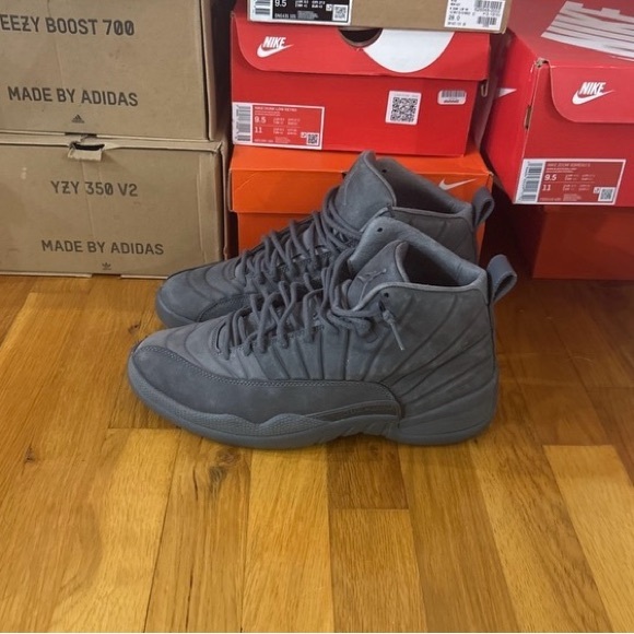 jordan 12 PSNY - Picture 2 of 4